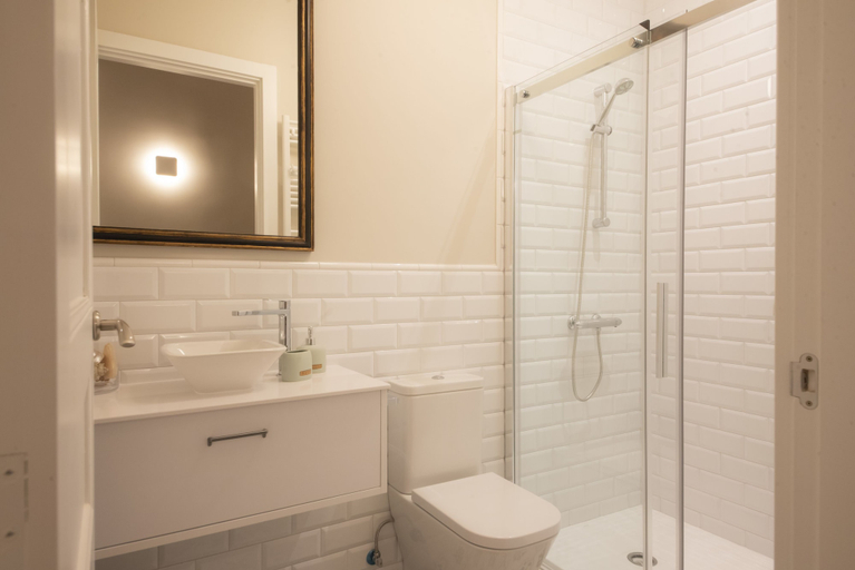 Bathroom 3, Maritxu's by Oldtown San Sebastián Aptos, Guipúzcoa