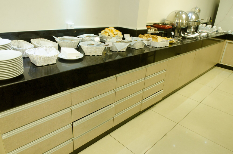 Food & Drinks 5, Hotel Beaga Convention Expominas by MHB, Belo Horizonte