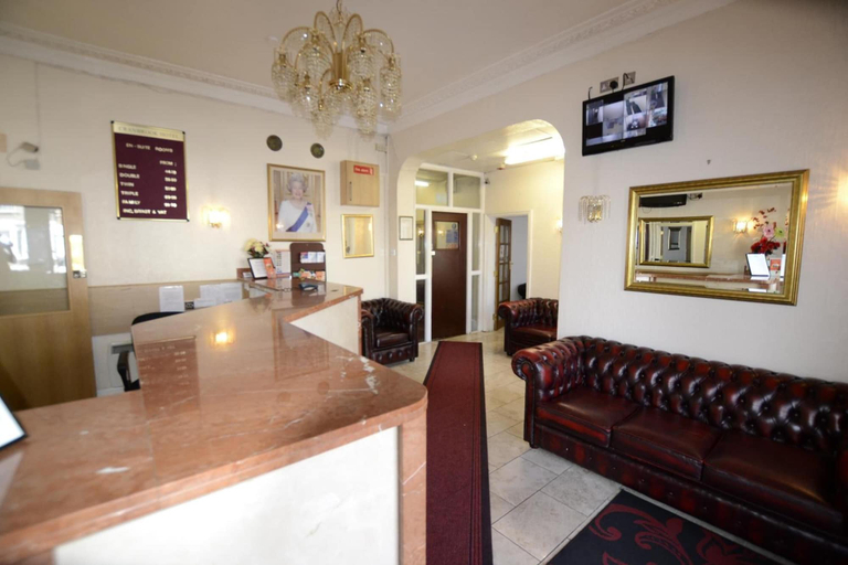 Others 5, Cranbrook Hotel, London