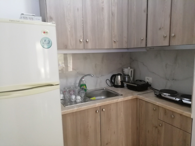 Others 4, Apartaments skrapalli, Sarandës