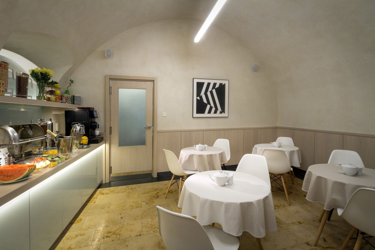 Food & Drinks 5, Clementin, Praha 1