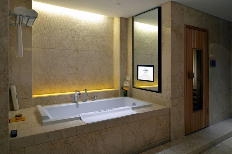 Bedroom 4, Howard Johnson IFC Plaza Ningbo, Ningbo