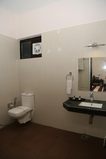 Bathroom 3, Gulmohar Sariska Resort, Jaipur