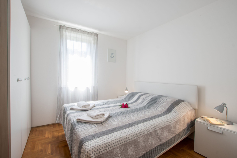 Bedroom 2, Villas Faro, Umag