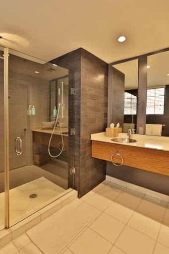 Bathroom 4, The Local House, Miami-Dade
