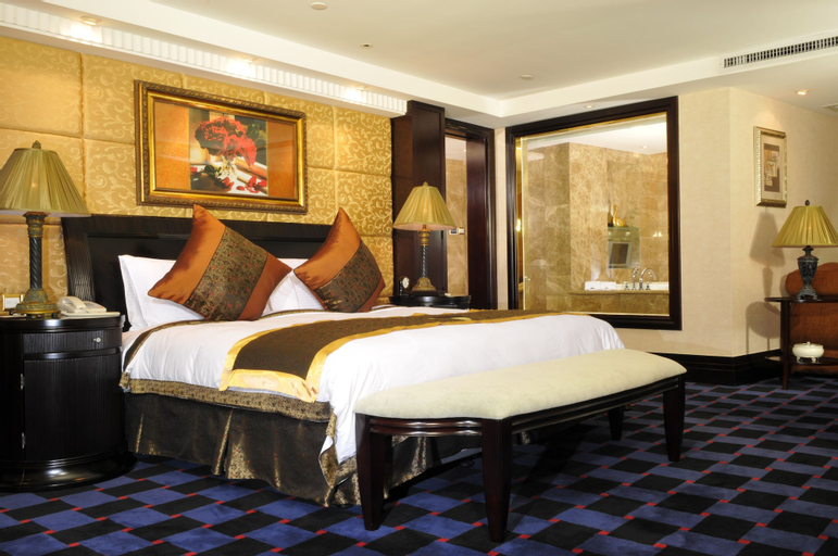 Bedroom 3, Royal Mediterranean Hotel, Guangzhou