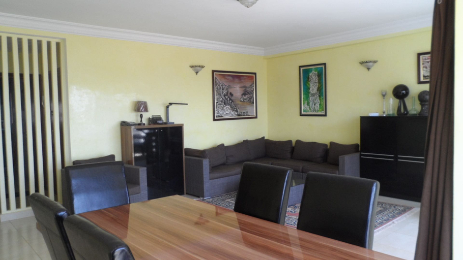 Others 4, Appartement centre ville Vue sur Mer A8, El Jadida