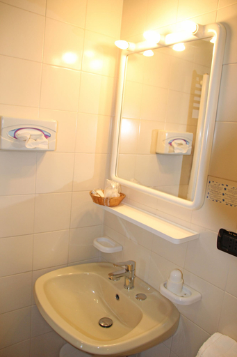 Bathroom 3, Hotel Leon D'Oro, Venezia