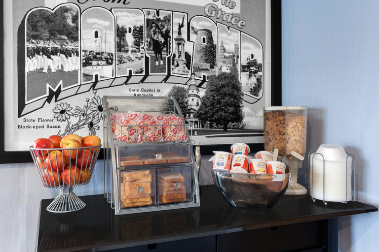 Food & Drinks 4, Super 8 by Wyndham Havre De Grace Aberdeen Area, Harford