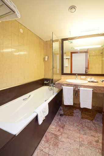 Bathroom 5, Legendary Lisboa Suites, Lisbon