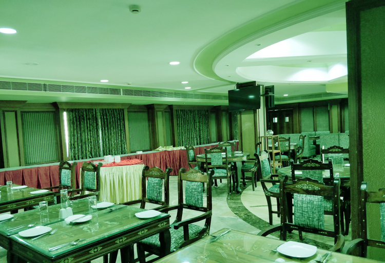 Food & Drinks 5, R K Residency, Tiruppur