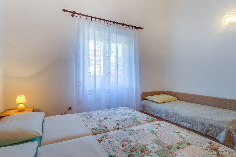 Bedroom 3, Borka - apartment Borka, Mali Lošinj