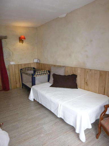 Bedroom 3, Les Terrasses de Bessou, Lot-et-Garonne