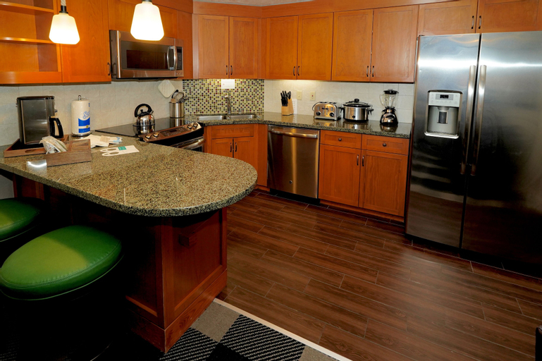 Dining Room 6