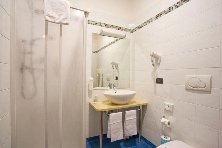 Bathroom 4, Hotel Master, Torino