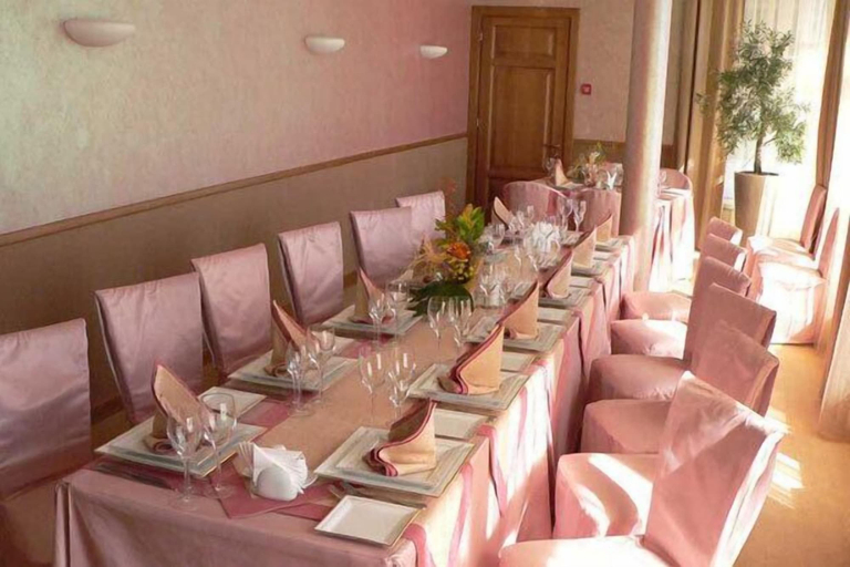 Food & Drinks 4, Yubileynaya, Yaroslavskiy rayon