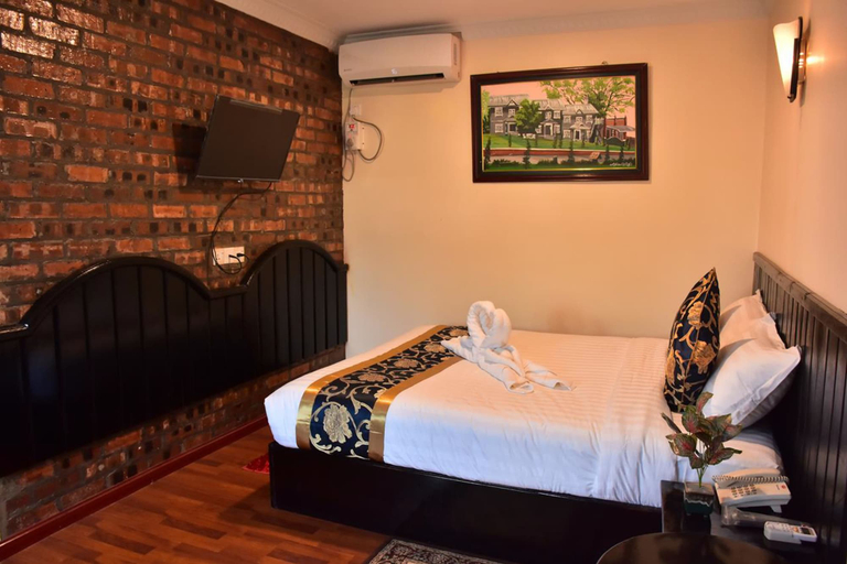 Bedroom 2, MiCO Hill Resort, Mandalay