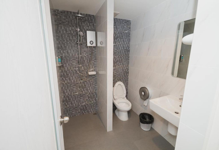 Bathroom 3, The Y Smart Hotel, Muang Chiang Mai