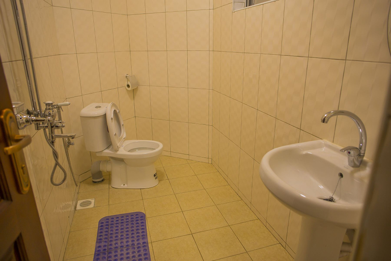Bathroom 3, SS Hotel, Kampala