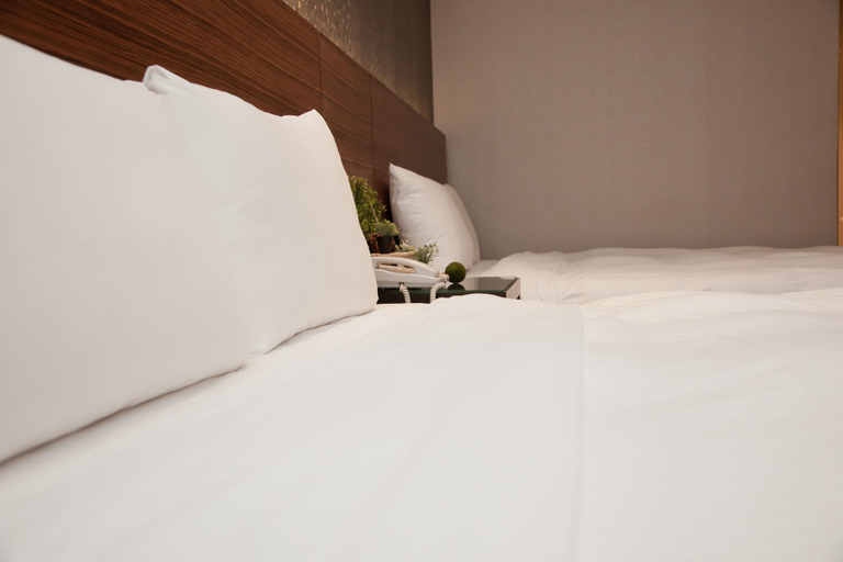 Bedroom 3, KDM Hotel, Taipei City