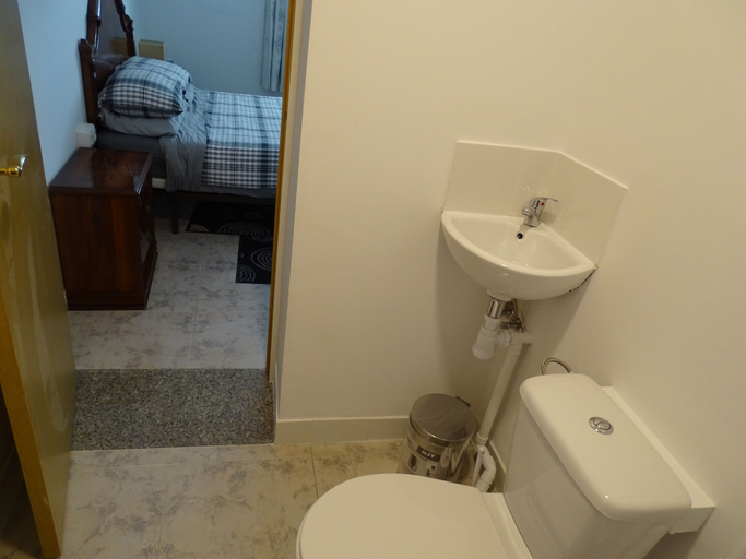 Bathroom 5, Rickaty Lodge Bed & Breakfast, Las Palmas