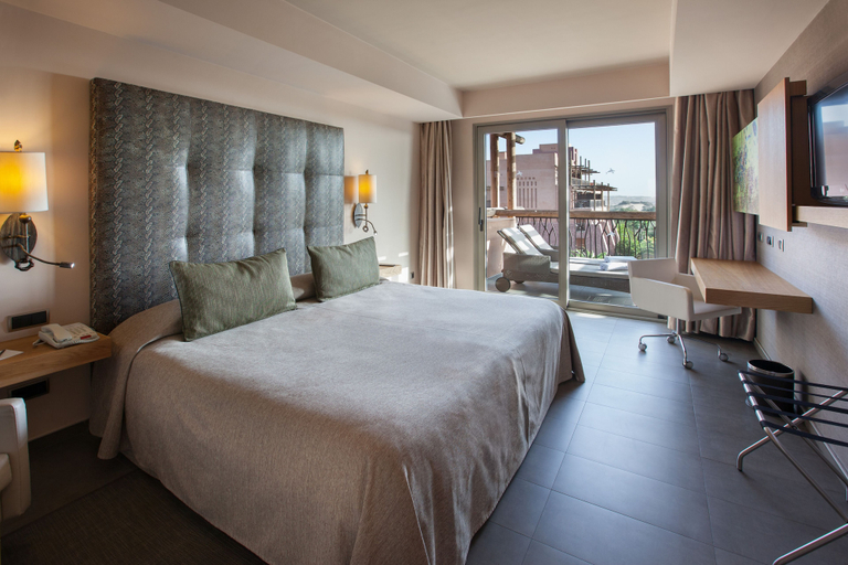 Bedroom 3, Lopesan Baobab Resort, Las Palmas