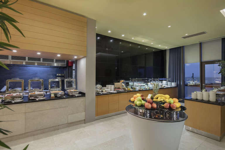 Food & Drinks 5, DoubleTree by Hilton Trabzon, Merkez