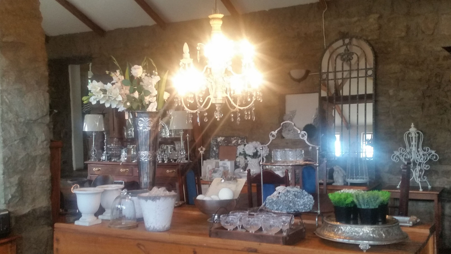 Food & Drinks, La Riviera Guesthouse, Xhariep
