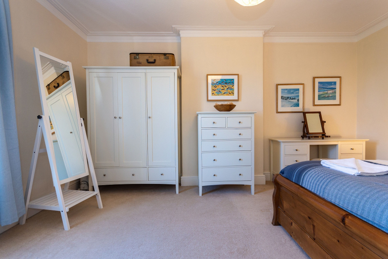 Bedroom 3, Crail Farm House Perfect for TheCowShed, Fife