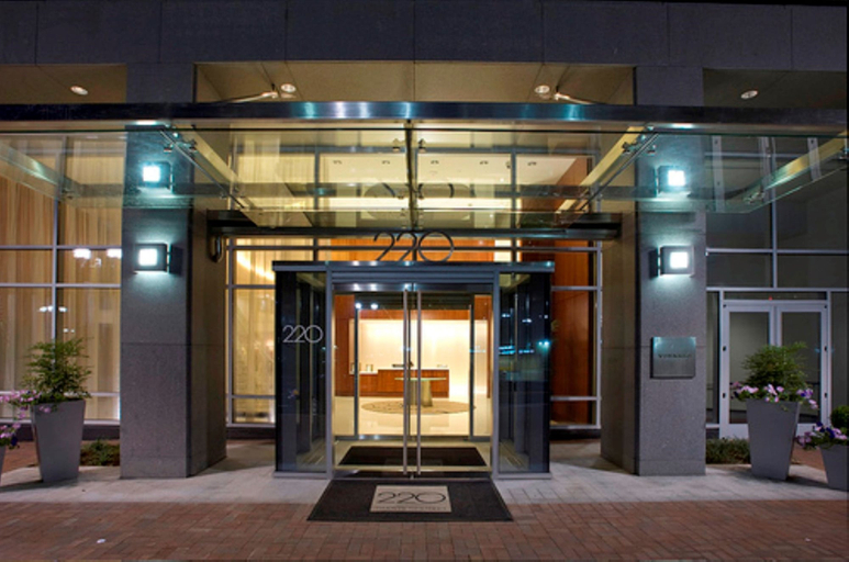 Exterior & Views 2, Bluebird Suites near National Airport, Arlington