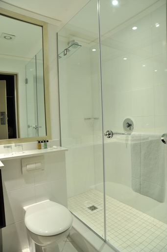 Bathroom 4, ONOMO Hotel Cape Town - Inn on the Square, City of Cape Town