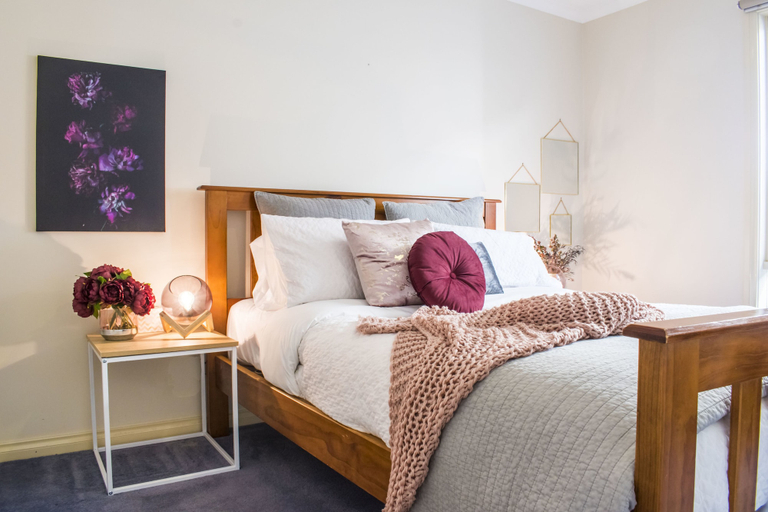 Bedroom 3, Birdie, Hepburn - East