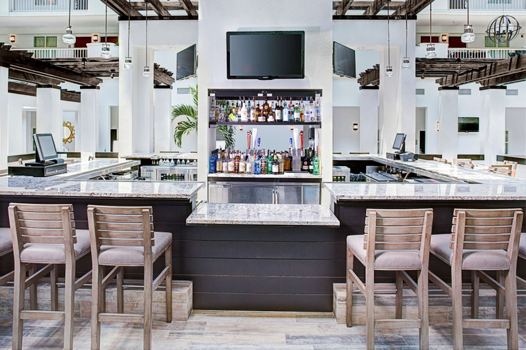 Food & Drinks 5, Embassy Suites by Hilton Destin Miramar Beach, Walton