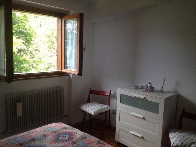 Bedroom 4, B&B White Rose, Trento