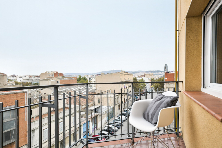 Others 5, Mar Apartments, Barcelona