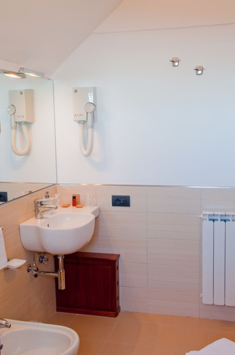 Bathroom 5, Corsaro Etna Hotel&SPA, Catania
