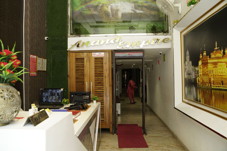 Exterior & Views 2, Hotel Anand Empire, Delhi