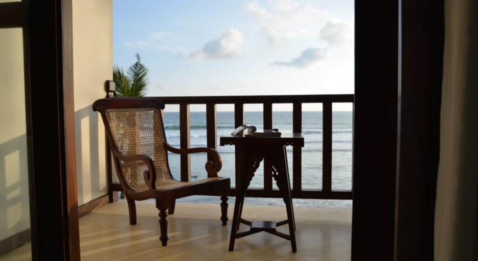 Others 5, Surf Station, Habaraduwa