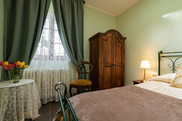 Bedroom 5, Podere Belvedere, Florence