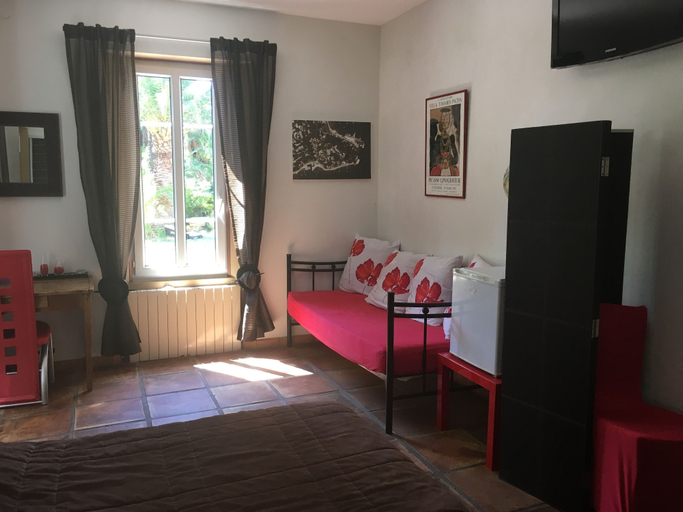 Bedroom 4, Villa la Mandarinette, Var