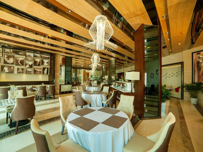 Food & Drinks 5, Galaxy Minyoun Chongqing Xiannv Mountain Resort, Chongqing