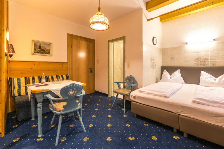Bedroom 2, Almenrausch und Edelweiss, Garmisch-Partenkirchen