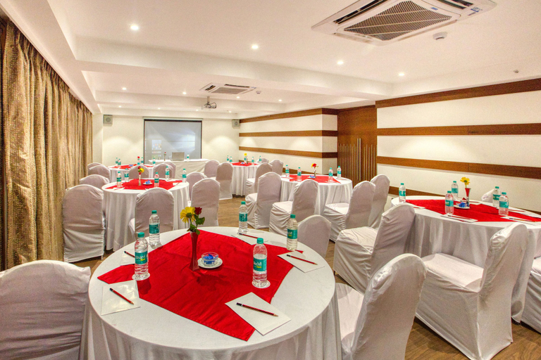 Food & Drinks 5, 7 Apple Hotel - Viman Nagar Pune, Pune