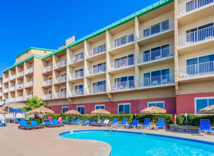 Exterior & Views 2, Hampton Inn Pensacola Beach, Escambia