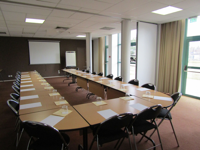 Business Facilities 30