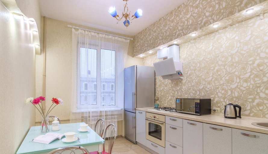 Others 5, Flatsis Apartment Konstitutsii 2, Kharkivs'ka
