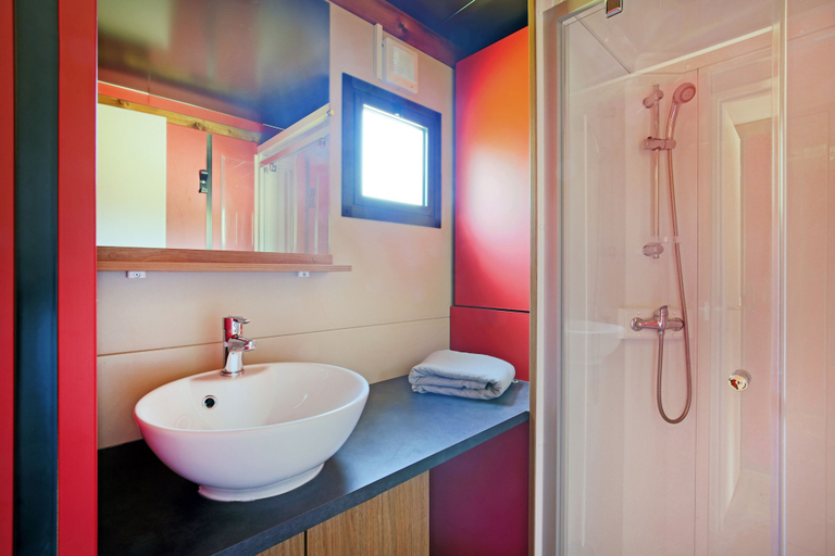Bathroom 4, Huttopia Gorges du Tarn, Lozère