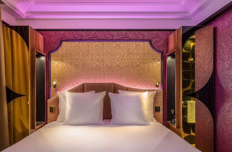 Bedroom 2, Idol Hotel, Paris