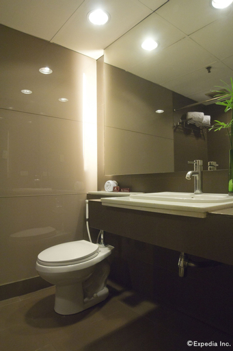 Bedroom 4, Riviera Mansion Hotel, Manila City