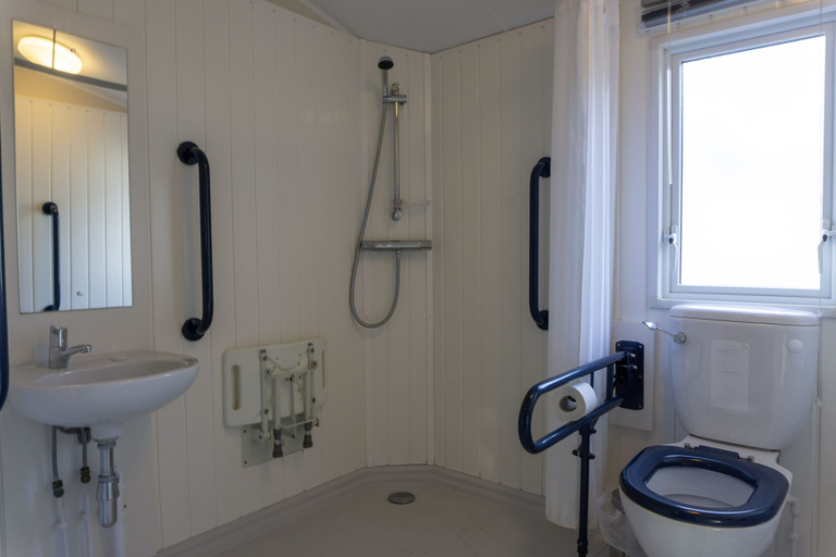 Bathroom 3, Linnhe Lochside Holidays, Highland